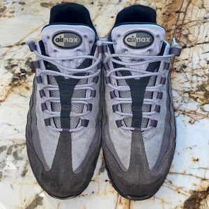 MENS “NIKE AIRMAX 95” Grey Sz 13